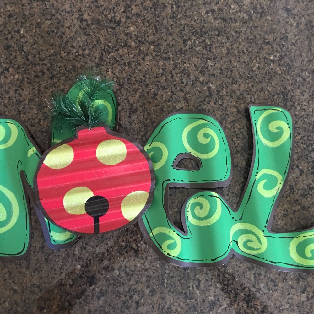 Noel Christmas decor